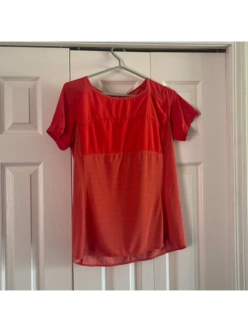 Lululemon T-shirt ❤️❤️